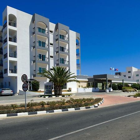 פרוטאראס Paramount Hotel Apartments מראה חיצוני תמונה