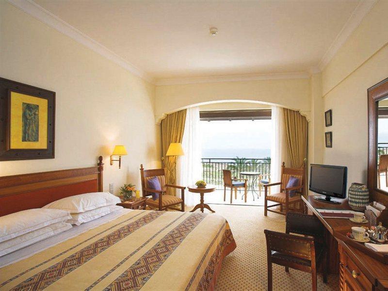 פרוטאראס Paramount Hotel Apartments מראה חיצוני תמונה