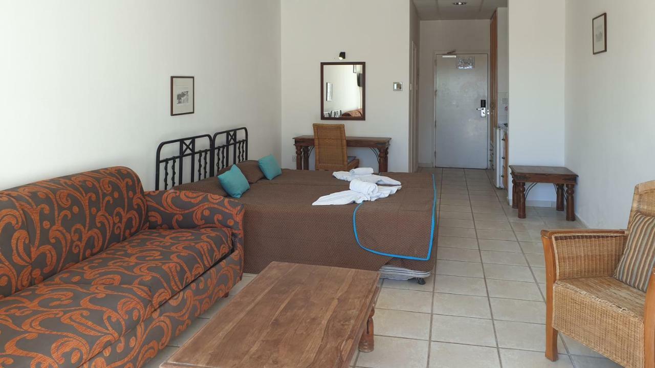 פרוטאראס Paramount Hotel Apartments מראה חיצוני תמונה