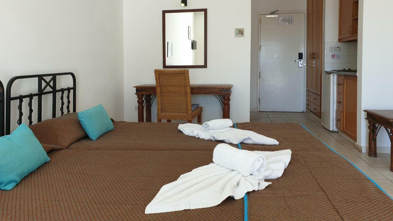 פרוטאראס Paramount Hotel Apartments מראה חיצוני תמונה
