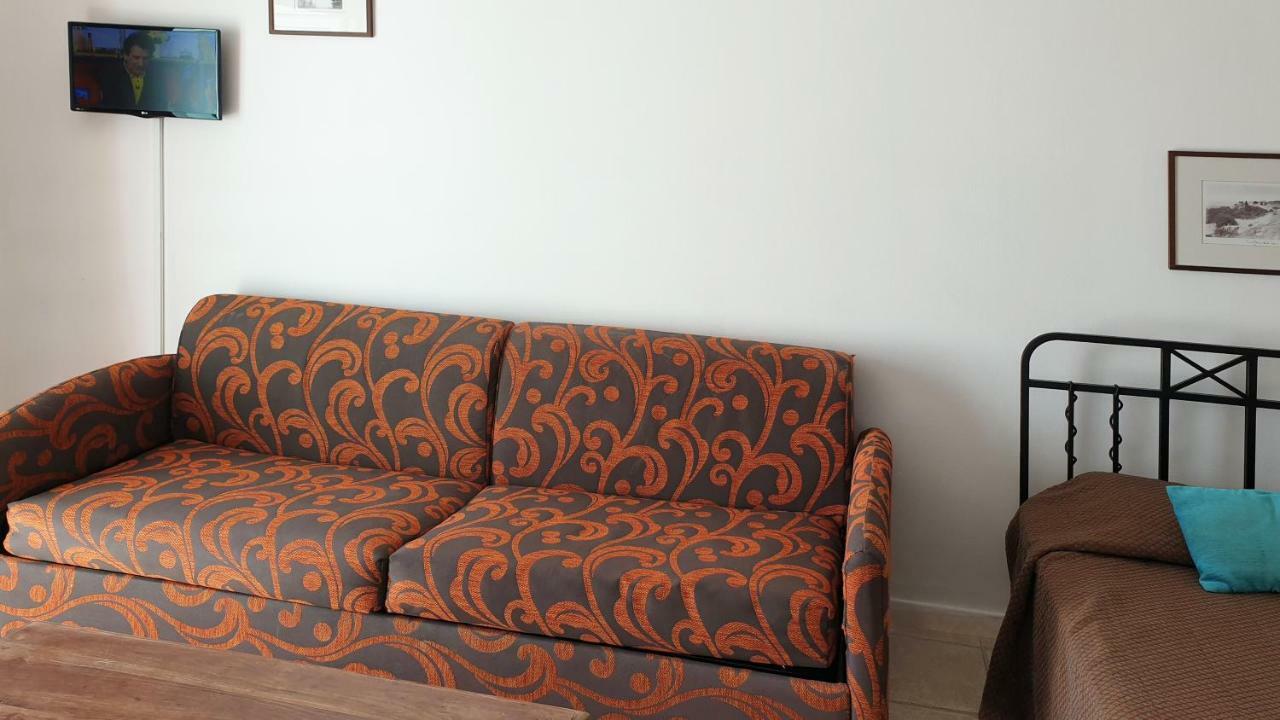 פרוטאראס Paramount Hotel Apartments מראה חיצוני תמונה