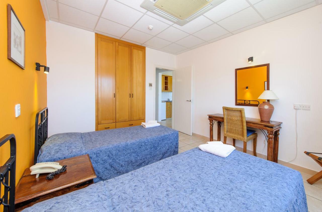 פרוטאראס Paramount Hotel Apartments מראה חיצוני תמונה