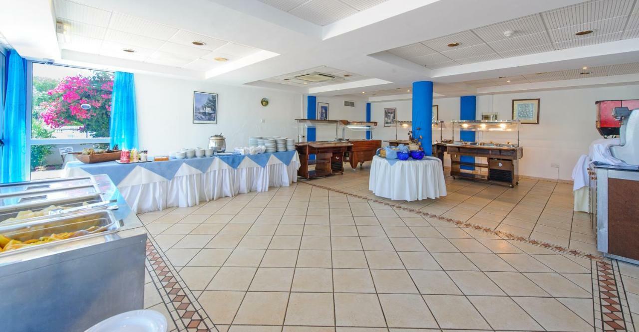 פרוטאראס Paramount Hotel Apartments מראה חיצוני תמונה